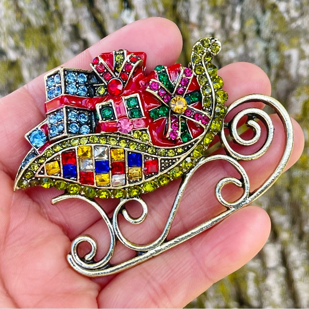 Large Santa Sleigh Brooch Rhinestone Santa Sleigh Pin Christmas Brooch